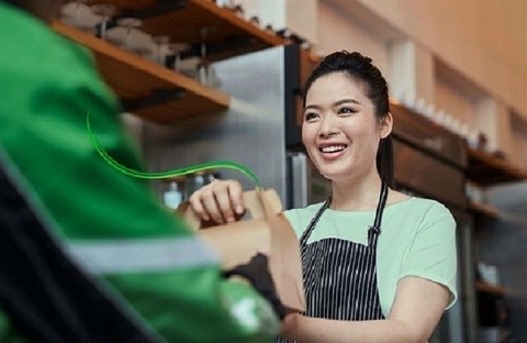 Thị trường ứng dụng đặt xe: Cạnh tranh từ giá đến hệ sinh thái