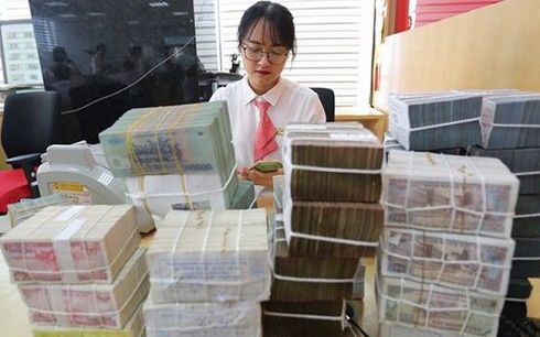 Các ngân hàng làm gì khi không được nới