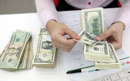 Tỷ giá USD bất ngờ sụt mạnh