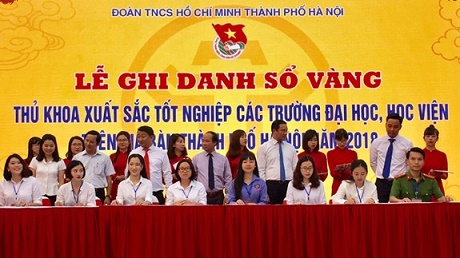 88 Thủ khoa xuất sắc ghi danh Sổ vàng tại Văn Miếu - Quốc Tử Giám