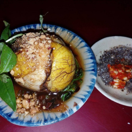 Ngoài luộc, trứng lộn còn có đến 3 phiên bản ăn vặt cực ngon và lạ miệng