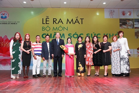 Nghề Chăm sóc da, làm đẹp có trong hệ Cao đẳng chính quy