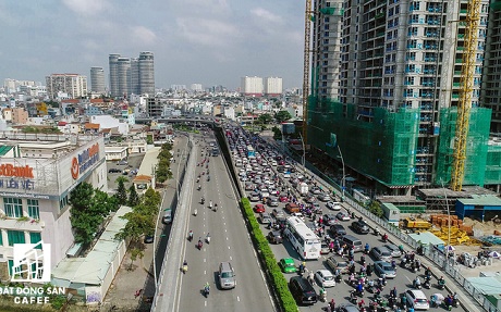 Không phải chung cư, nhà riêng lẻ mới gây kẹt xe ở TP.HCM