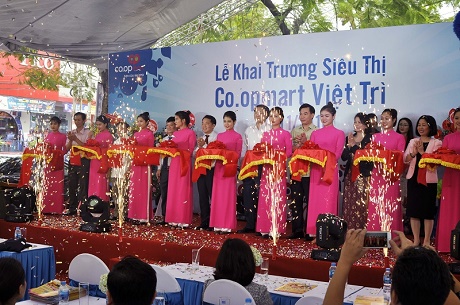 Saigon Co.op khai trương siêu thị Co.opmart đầu tiên tại Phú Thọ nâng tổng số siêu thị Co.opmart trên toàn quốc lên con số 101