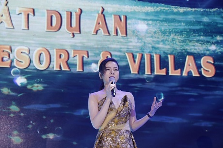 Lệ Quyên nồng nàn cùng những bản hit khiến bao người đắm say