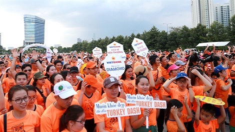 Vietbank đồng hành cùng chương trình đi bộ từ thiện Turkey Dash 2018