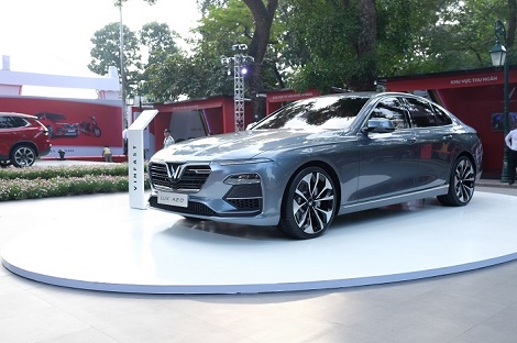 Vinfast công bố lộ trình áp dụng giá “3 không” cho ô tô và xe máy điện