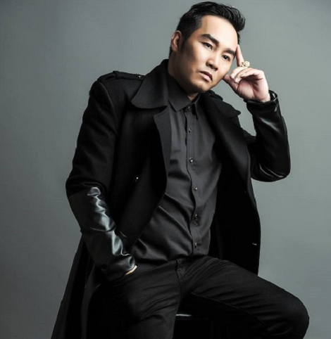 Bầu Hưng lạnh lùng gây sốc với phát ngôn: Tôi là ông bầu trẻ và đẹp trai nhất showbiz Việt hiện tại