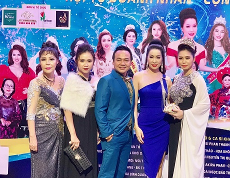 Á hậu – NSƯT Trịnh Kim Chi trẻ trung quyến rũ tại  sự kiện dành cho doanh nhân