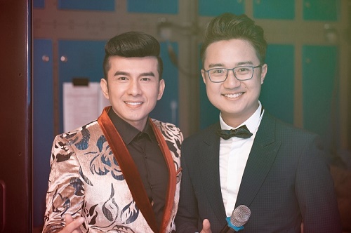 MC Dương Sơn Lâm xúc động khi đứng chung sân khấu với Đan Trường