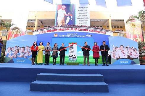 Lễ phát động chương trình Sữa học đường Hà Nội