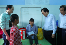 Thủ tướng, Phó Thủ tướng yêu cầu xử lý nghiêm vụ nữ sinh lớp 9 bị đánh dã man, lột đồ