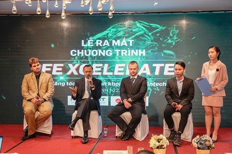 FE CREDIT khởi động chương trình Tăng Tốc Hành Trình Khởi Nghiệp (FE XCELERATE)