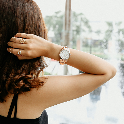 “Săn” đồng hồ xịn giảm gần nửa giá tại Thế Giới Di Động nhân ngày Black Friday