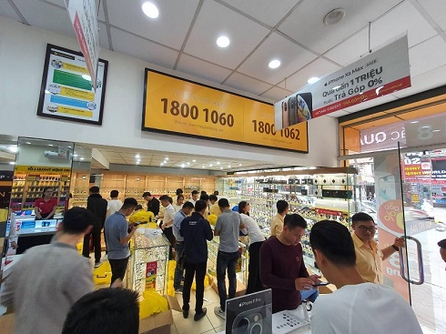 Đồng hồ Thế Giới Di Động bắt đầu công phá thị trường miền Bắc