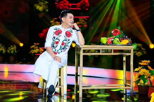 MC, diễn viên Đình Toàn: “Nên “giả gái sạch” để vai diễn “lộng lẫy”