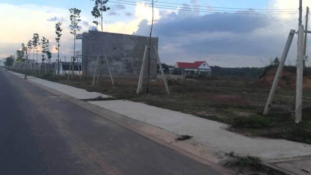 Dự án KDC Mỹ Phước 4: Diện tích quyền sử dụng đất giữa chứng thư thẩm định giá và kết quả bán đấu giá không thống nhất