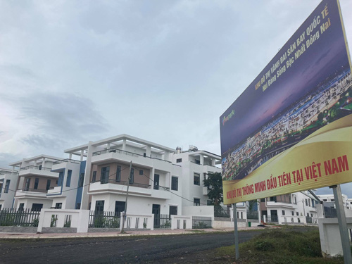 Sự im lặng khó hiểu của Đồng Nai trong vụ hàng trăm biệt thự xây 