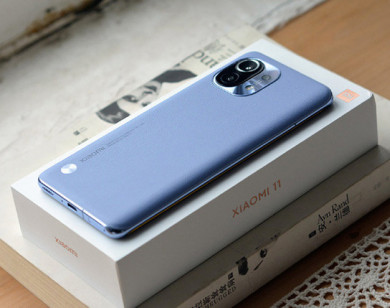 Giá Xiaomi Mi 11 về Việt Nam là bao nhiêu?