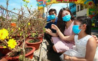 Rộn ràng chợ hoa Xuân “Trên bến dưới thuyền” ở TP HCM