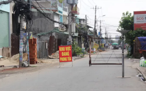 TP HCM tạm dừng hoạt động cà phê vỉa hè, nghi lễ tôn giáo, hớt tóc, gội đầu