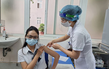 Bộ Tài chính nói về 25,2 ngàn tỉ đồng để mua vắc-xin phòng Covid-19