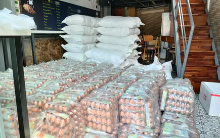 Trứng gà bình ổn mua vào 31.000 đồng/chục, bán ra 29.000 đồng/chục, doanh nghiệp gồng lỗ