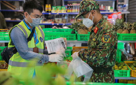 Giá một số combo thực phẩm còn cao