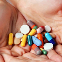 7 nhóm thuốc điều trị tại nhà cho bệnh nhân Covid-19 gồm những loại nào?