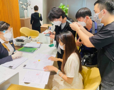 Ca sĩ Thủy Tiên sao kê có hợp lý và xác nhận hỗ trợ có “thừa” khi Luật quy định không được phép?