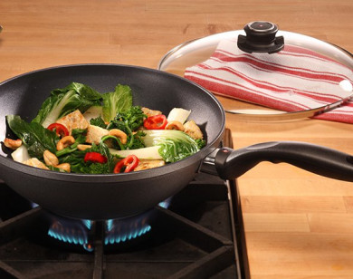 Sử dụng chảo chống dính có an toàn không