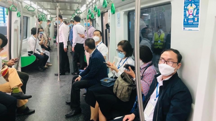 Đường sắt Cát Linh-Hà Đông chính thức được bàn giao, vận hành sau hơn 10 năm chờ đợi