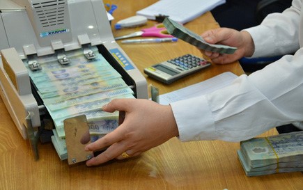 Nhu cầu vay tăng mạnh dịp cuối năm