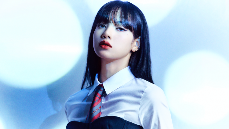 Lisa (BLACKPINK) là mỹ nhân đẹp nhất năm 2021