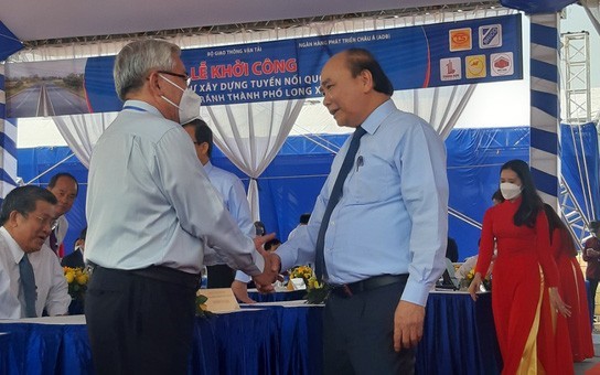 Điểm nghẽn giao thông ĐBSCL được tháo dần