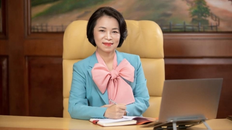 Chân dung phu nhân kín tiếng của tỷ phú Phạm Nhật Vượng lần đầu lộ diện