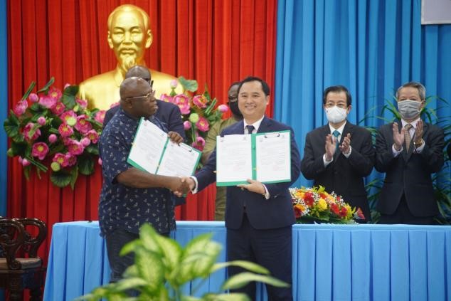 ANGIMEX KÝ HỢP ĐỒNG XUẤT KHẨU GẠO TRỊ GIÁ TỶ ĐÔ VỚI NƯỚC CH SIERRA LEONE
