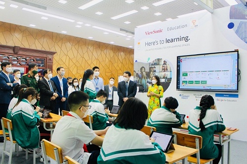 VIEWSONIC CUNG CẤP GIẢI PHÁP CHUYỂN ĐỔI SỐ TRONG GIÁO DỤC VỚI MÔ HÌNH PHÒNG HỌC THÔNG MINH
