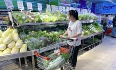 Lập hội săn sale để tiết kiệm tiền thời 'bão giá'