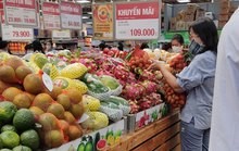 Tìm cách tiêu thụ trái cây đang vào mùa