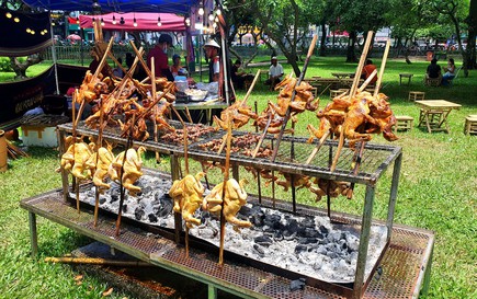 Kéo nhau đi mua đặc sản, thưởng thức ẩm thực tại Ngày hội Du lịch TP HCM