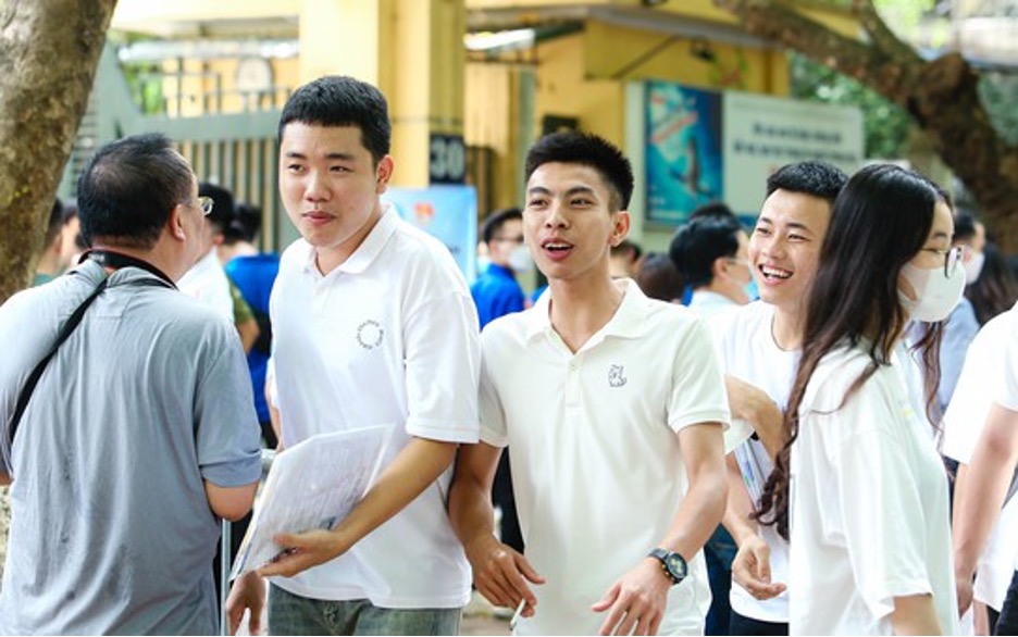 Thi tốt nghiệp THPT năm 2022: Gợi ý giải đề môn ngữ văn