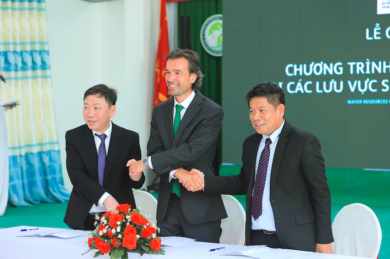 HEINEKEN Việt Nam đồng hành cùng WWF-Việt Nam và các đối tác bảo tồn tài nguyên nước tại các lưu vực sông Hồng, sông Đồng Nai và sông Tiền