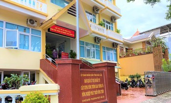 Vụ phó giám đốc ban giả hồ sơ thi chứng chỉ hành nghề: Bất ngờ thu hồi công văn xác minh