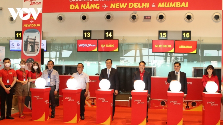 Khai trương các đường bay mới từ Đà Nẵng tới New Delhi và Mumbai (Ấn Độ)
