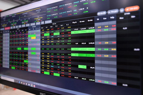 Anh Nguyễn Tiến Hưng, một môi giới trong group bất động sản tại quận Hoàng Mai (Hà Nội) cho biết, một tháng gần đây, nhiều căn nhà đất thổ cư đã