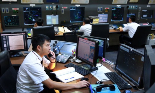 Nhiều chuyến bay hạ cánh xuống Tân Sơn Nhất vì không lưu Philippines tê liệt