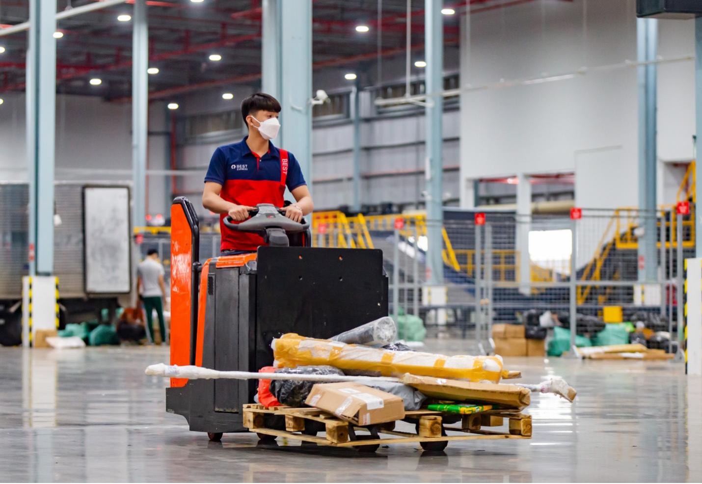 BEST Express sẽ tăng cường hỗ trợ đối tác nhượng quyền trong năm mới