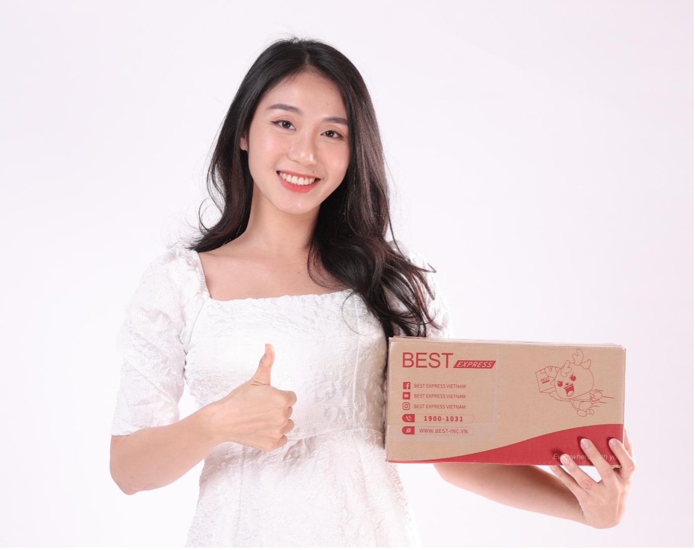 Nhập hàng nước ngoài, nên chọn đơn vị vận chuyển nào