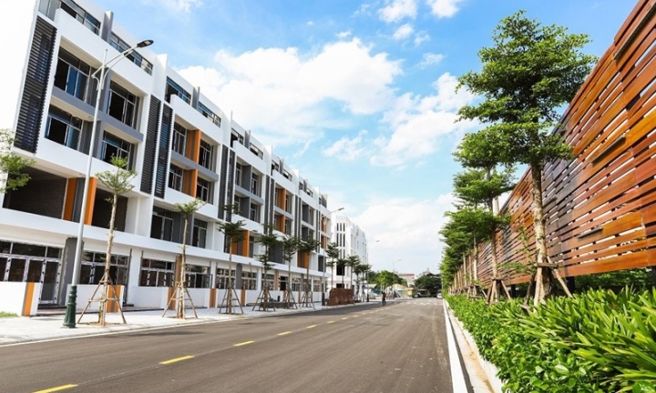 Nghịch lý đầu tư shophouse hàng chục tỉ đồng, giờ cho thuê 10 triệu đồng/tháng